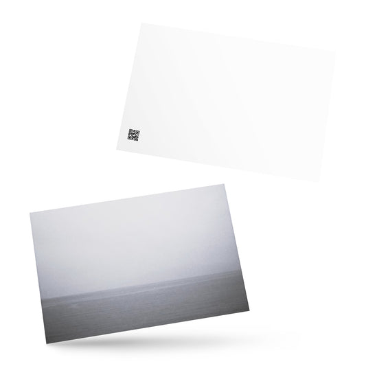 Minimalist art postcard featuring the 'Monochrome Ocean Horizon' photo art. / ポストカード:「モノクローム・オーシャンホライズン」のフォトアートを配したミニマリストデザイン。