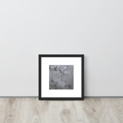 Minimalist mode style framed matte paper poster with a 'Water Surface & Leaves' black and white photo print and black frame / モードストリート系フレーム付きマット紙ポスター、「水面と葉」のモノクロ写真プリント（ブラックフレーム）
