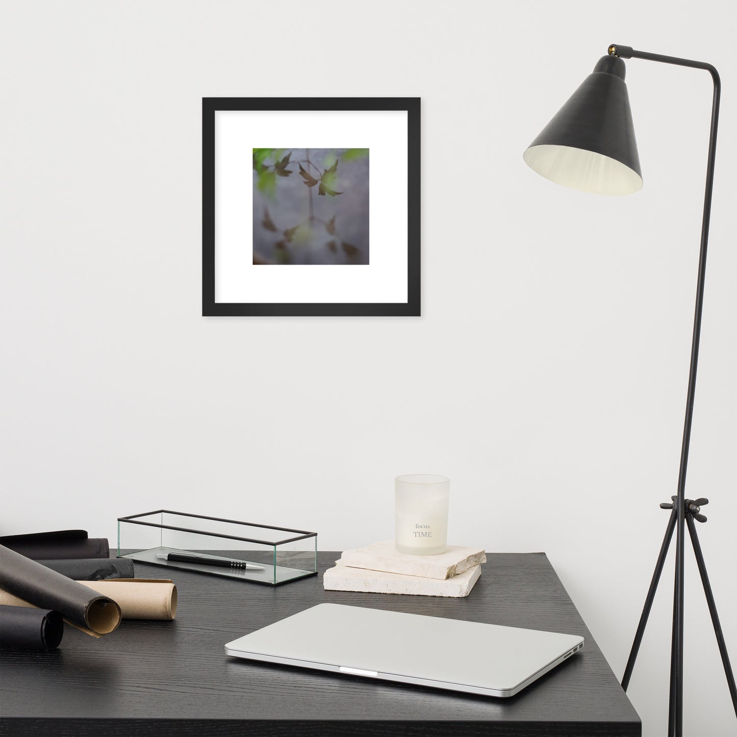 Minimalist mode style framed matte paper poster with a 'Water Surface & Leaves' art print and black frame / モードストリート系フレーム付きマット紙ポスター、「水面と葉」のアートプリント（ブラックフレーム）