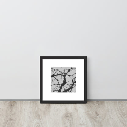 Minimalist mode style framed matte paper poster with a 'Bare Tree' black and white photo print and black frame / モードストリート系フレーム付きマット紙ポスター、「Bare Tree（枯れ木）」のモノクロ写真プリント（ブラックフレーム）