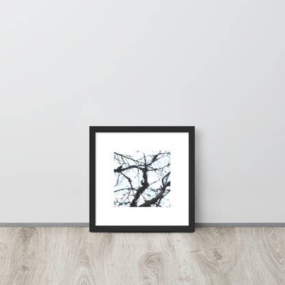 Minimalist mode style framed matte paper poster with a 'Bare Tree' art print and black frame / モードストリート系フレーム付きマット紙ポスター、「Bare Tree（枯れ木）」のアートプリント（ブラックフレーム）