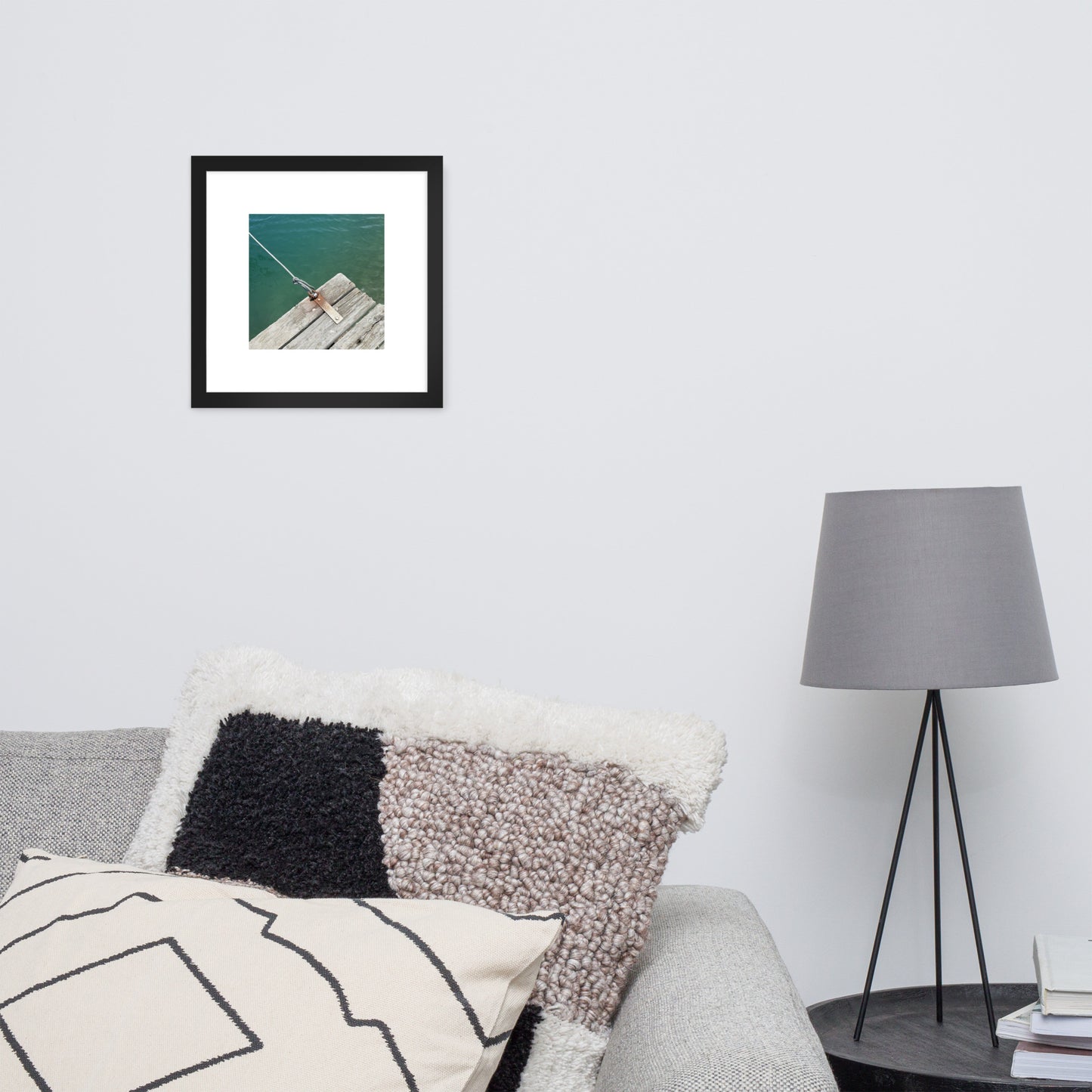Minimalist art framed matte paper poster in black frame featuring the 'Sea, Pier and Rope' photo art. / フレーム付きマットペーパーポスター（ブラックフレーム）：「海、桟橋、ロープ」のフォトアートを配したミニマリストデザイン。