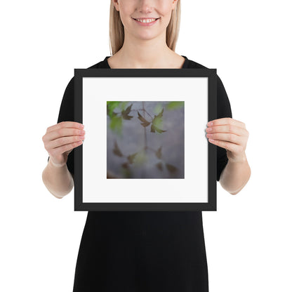 Minimalist mode style framed matte paper poster with a 'Water Surface & Leaves' art print and black frame / モードストリート系フレーム付きマット紙ポスター、「水面と葉」のアートプリント（ブラックフレーム）