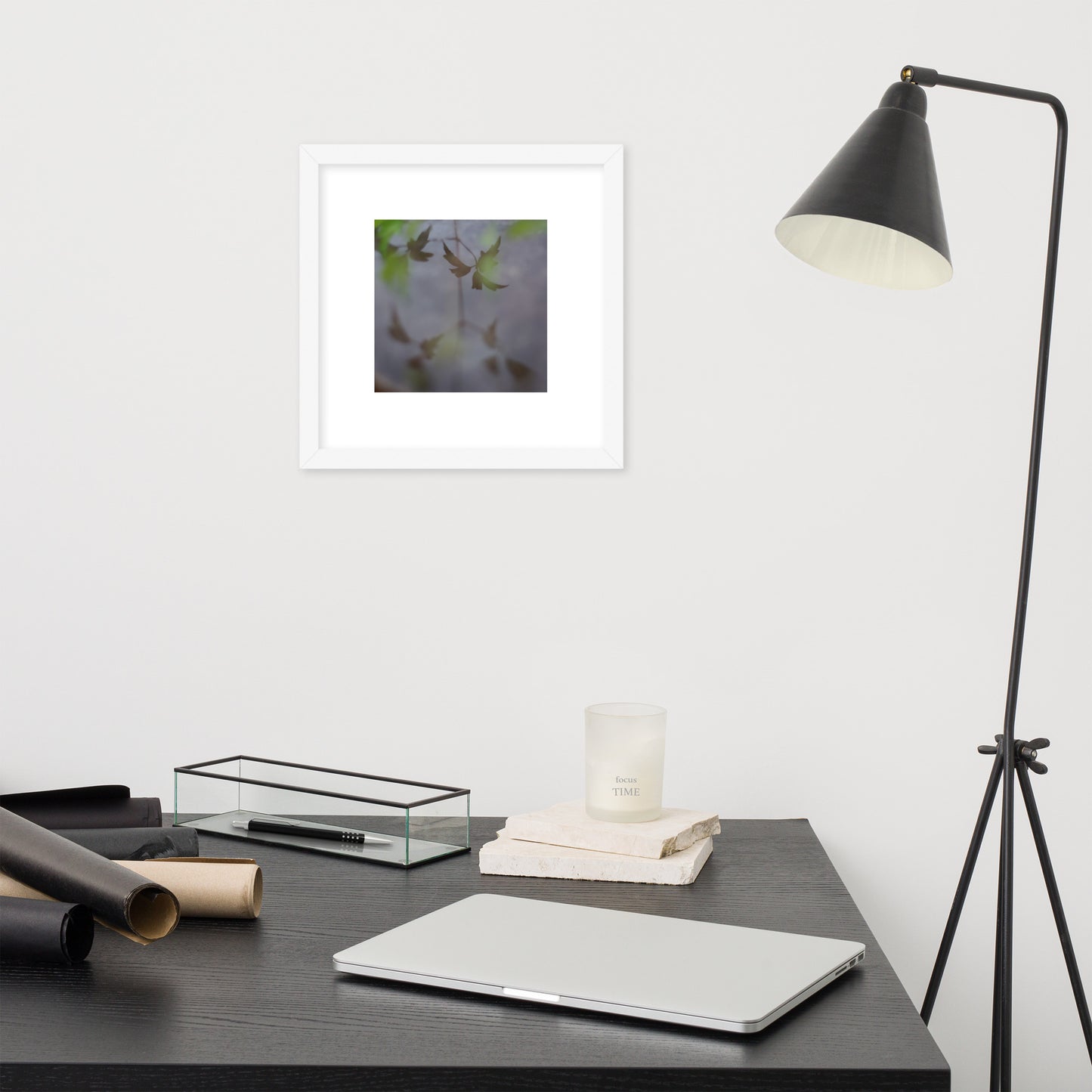 Minimalist mode style framed matte paper poster with a 'Water Surface & Leaves' art print and white frame / モードストリート系フレーム付きマット紙ポスター、「水面と葉」のアートプリント（ホワイトフレーム）