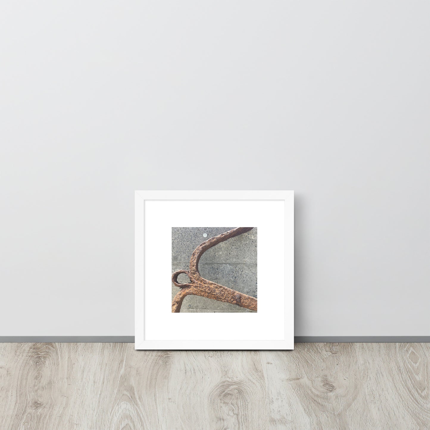 Minimalist streetwear style framed matte paper poster in white frame featuring the 'Anchor' photo art. / モードストリート系フレーム付きマットペーパーポスター（ホワイトフレーム）：「アンカー（錨）」のフォトアートを配したデザイン。