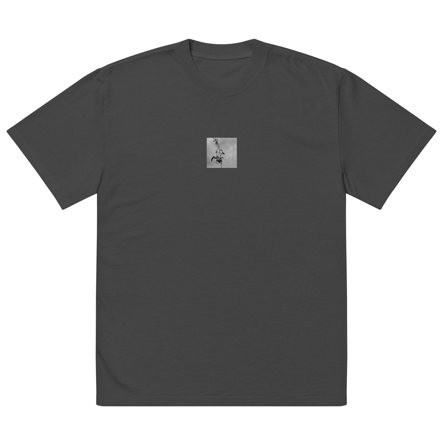 Minimalist streetwear style oversized faded T-shirt in black featuring the 'Tree Branches (B&W)' photo art on the front. / モードストリート系オーバーサイズ・フェードTシャツ（ブラック）フロントに「木の枝（モノクロ）」のフォトアートを配したデザイン。