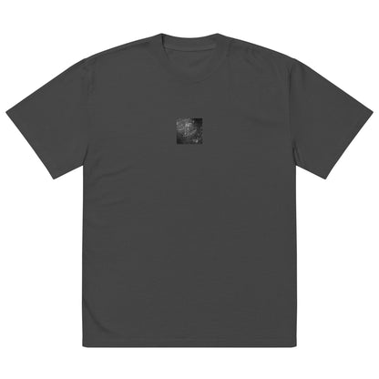 Minimalist streetwear style oversized faded T-shirt in black featuring the 'Rain (B&W)' photo art on the front. / モードストリート系オーバーサイズ・フェードTシャツ（ブラック）フロントに「雨（モノクロ）」のフォトアートを配したデザイン。