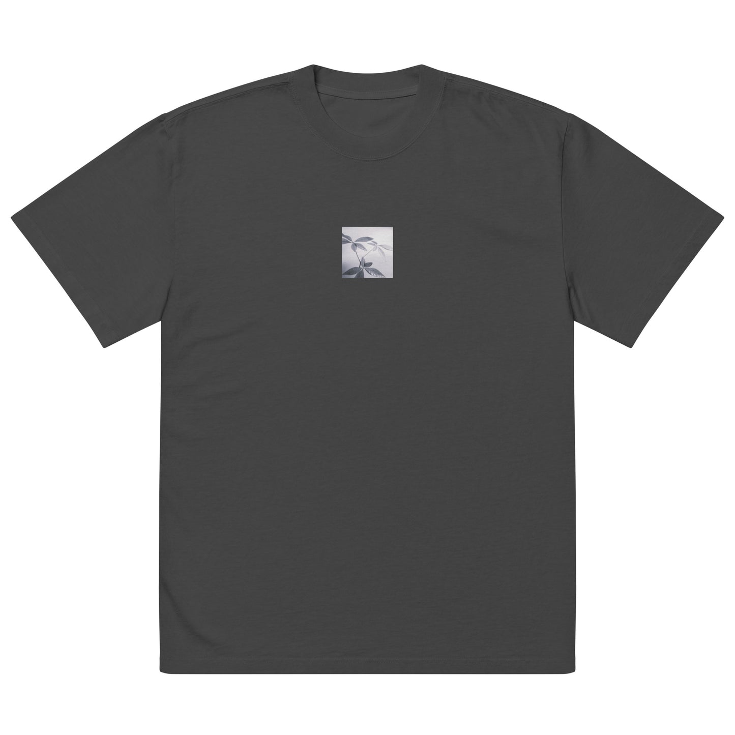 Minimalist streetwear style oversized faded T-shirt in black featuring the 'Botanical (B&W)' photo art on the front. / モードストリート系オーバーサイズ・フェードTシャツ（ブラック）フロントに「ボタニカル (モノクロ)」のフォトアートを配したデザイン。