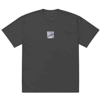 Minimalist streetwear style oversized faded T-shirt in black featuring the 'Double Rainbow (B&W)' photo art on the front. / モードストリート系オーバーサイズ・フェードTシャツ（ブラック）フロントに「ダブルレインボー (モノクロ)」のフォトアートを配したデザイン。