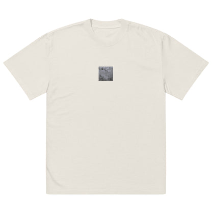 Minimalist mode style unisex premium faded bone oversized faded t-shirt with a 'Water Surface & Leaves' black and white photo print / モードストリート系ユニセックス・プレミアム・オーバーサイズ・フェイデッドTシャツ（フェイデッドボーン）、フロントに「水面と葉」のモノクロ写真プリント（Tシャツ）