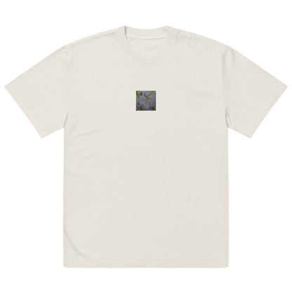 Minimalist mode style unisex faded bone oversized faded t-shirt with a 'Water Surface & Leaves' art print / モードストリート系ユニセックス・フェイデッドボーン・オーバーサイズ・フェイデッドTシャツ、フロントに「水面と葉」のアートプリント（Tシャツ）