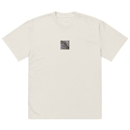 Minimalist mode style unisex oversized faded bone t-shirt with a 'Yucca Plant' black and white photo print / モードストリート系ユニセックス・オーバーサイズ・フェイデッドTシャツ（フェイデッドボーン）、フロントに「Yucca Plant（ユッカの植物）」のモノクロ写真プリント（Tシャツ）