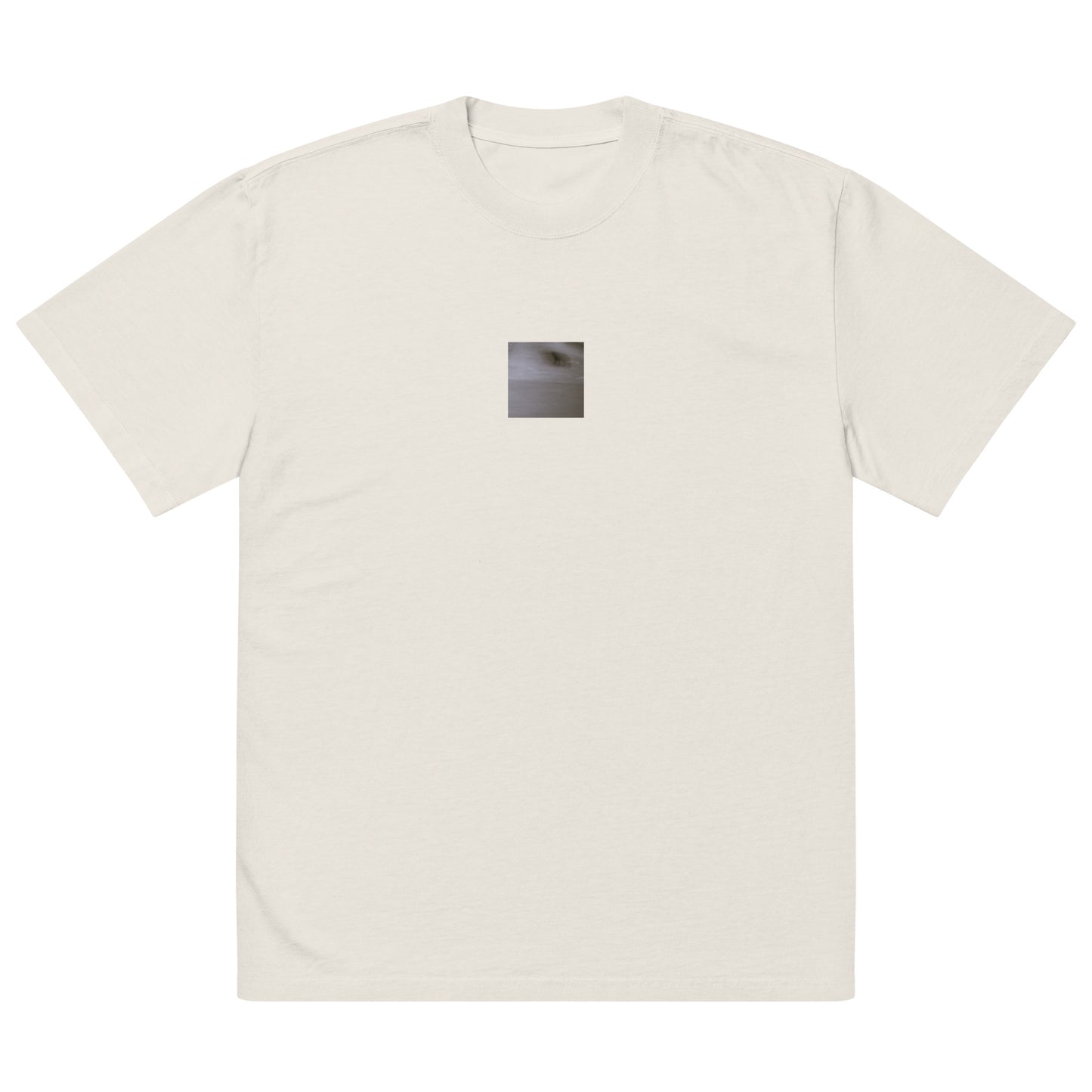 Minimalist streetwear style oversized faded T-shirt in bone featuring the 'Cat (B&W)' photo art on the front. / モードストリート系オーバーサイズ・フェードTシャツ（ボーン）フロントに「猫（モノクロ）」のフォトアートを配したデザイン。