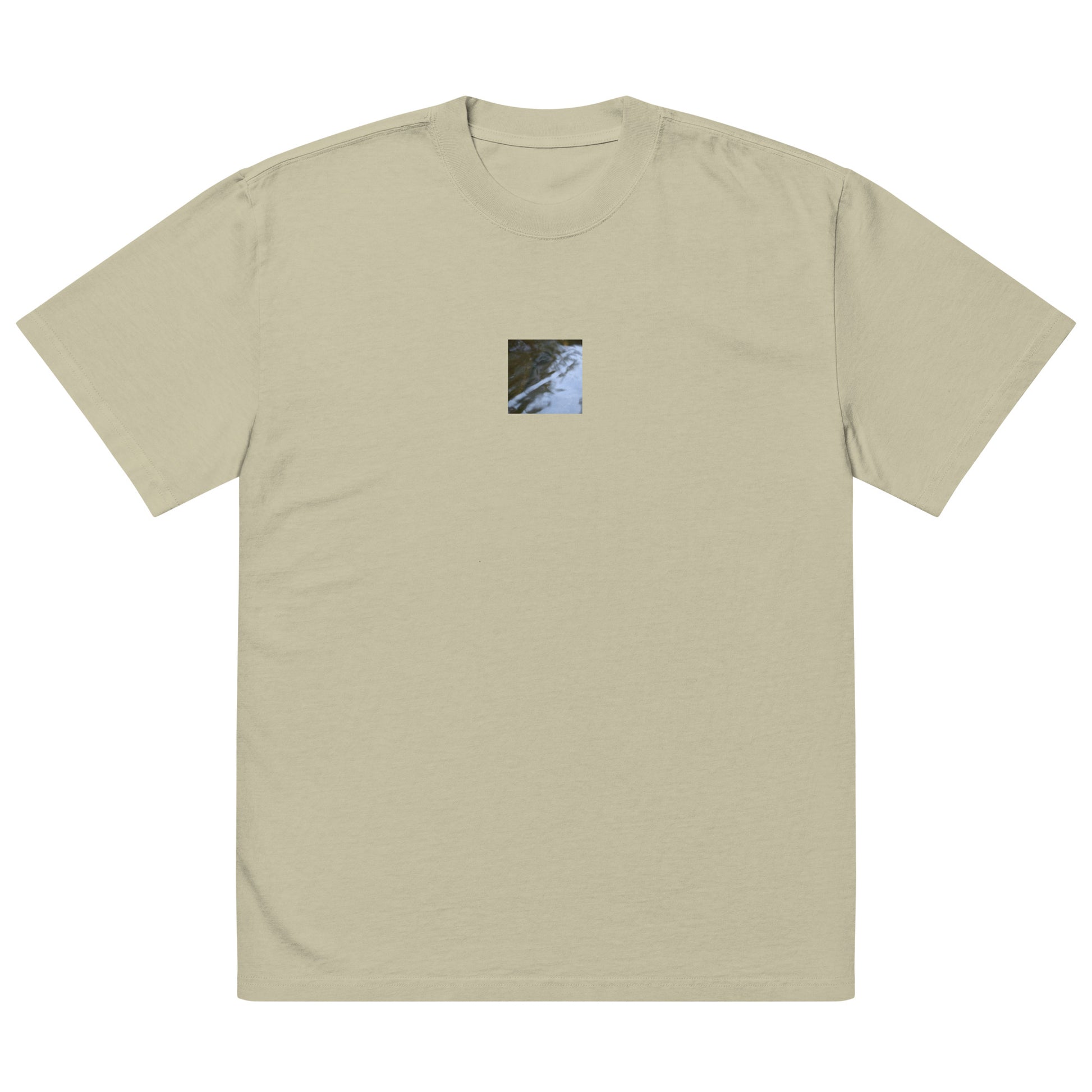 River Surface Botanical Art – Oversized Faded T-Shirt, Faded Eucalyptus, Front View
