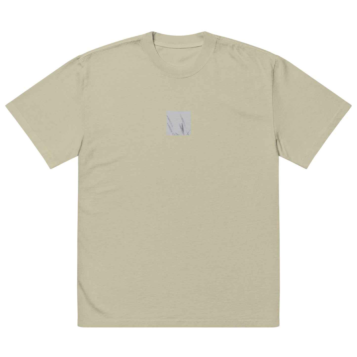 Minimalist mode style unisex oversized faded eucalyptus T-shirt with a 'Foxtail Grass' botanical art print / モードストリート系ユニセックス・オーバーサイズTシャツ（フェードユーカリ）、フロントに「フォックステールグラス」のボタニカルアートプリント