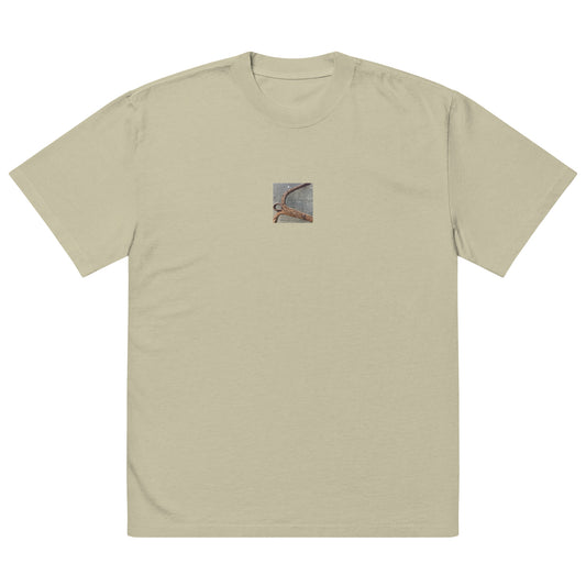 Minimalist streetwear style oversized faded T-shirt in eucalyptus featuring the 'Anchor' photo art on the front. / モードストリート系オーバーサイズ・フェードTシャツ（ユーカリ）フロントに「アンカー（錨）」のフォトアートを配したデザイン。