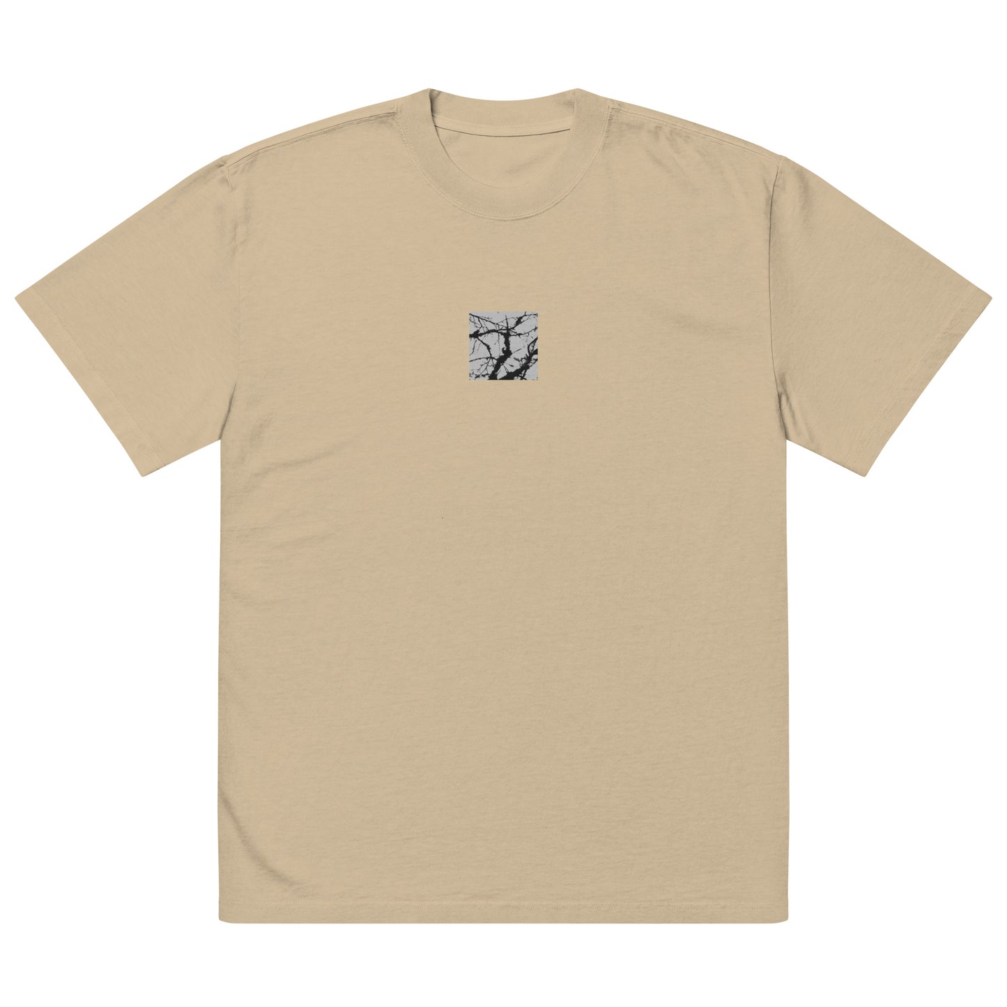 Minimalist mode style unisex faded khaki oversized faded t-shirt with a 'Bare Tree' black and white photo print / モードストリート系ユニセックス・フェイデッドカーキ・オーバーサイズ・フェイデッドTシャツ、フロントに「Bare Tree（枯れ木）」のモノクロ写真プリント（Tシャツ）