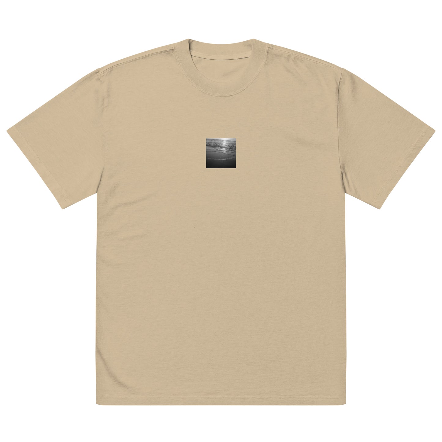 Minimalist mode style unisex oversized faded khaki t-shirt with an 'Ocean Beach' black and white photo print / モードストリート系ユニセックス・オーバーサイズ・フェイデッドTシャツ（フェイデッドカーキ）、「Ocean Beach（オーシャンビーチ）」のモノクロ写真プリント
