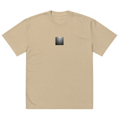 Minimalist streetwear style unisex oversized faded t-shirt in faded khaki with 'Beach Footprints (B&W)' photo art. / フロントに「砂浜の足跡（モノクロ）」のフォトアートを配した、モードストリート系オーバーサイズTシャツ（フェイデッド・カーキ）。
