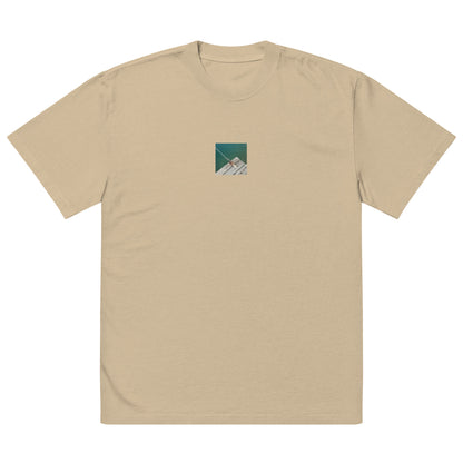 Minimalist streetwear style oversized faded T-shirt in khaki featuring the 'Sea, Pier and Rope' photo art on the front. / モードストリート系オーバーサイズ・フェードTシャツ（カーキ）フロントに「海、桟橋、ロープ」のフォトアートを配したデザイン。