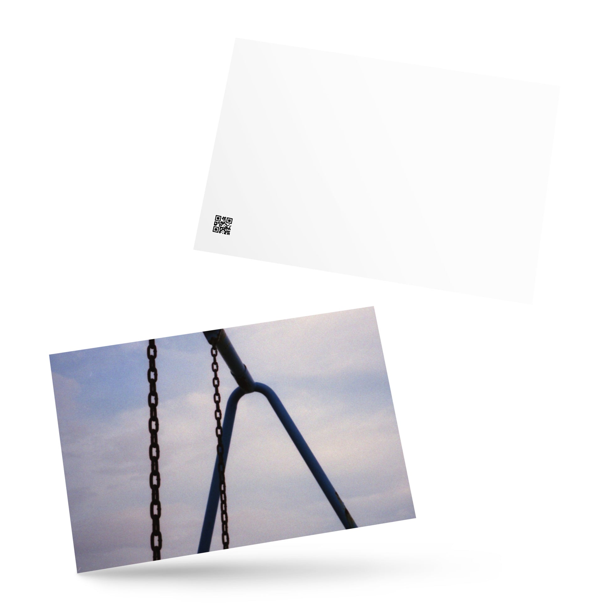 【Postcard】
Minimalist mode street style postcard featuring a playground swing photo print / モードストリート系デザインのポストカード、公園のブランコの写真プリント