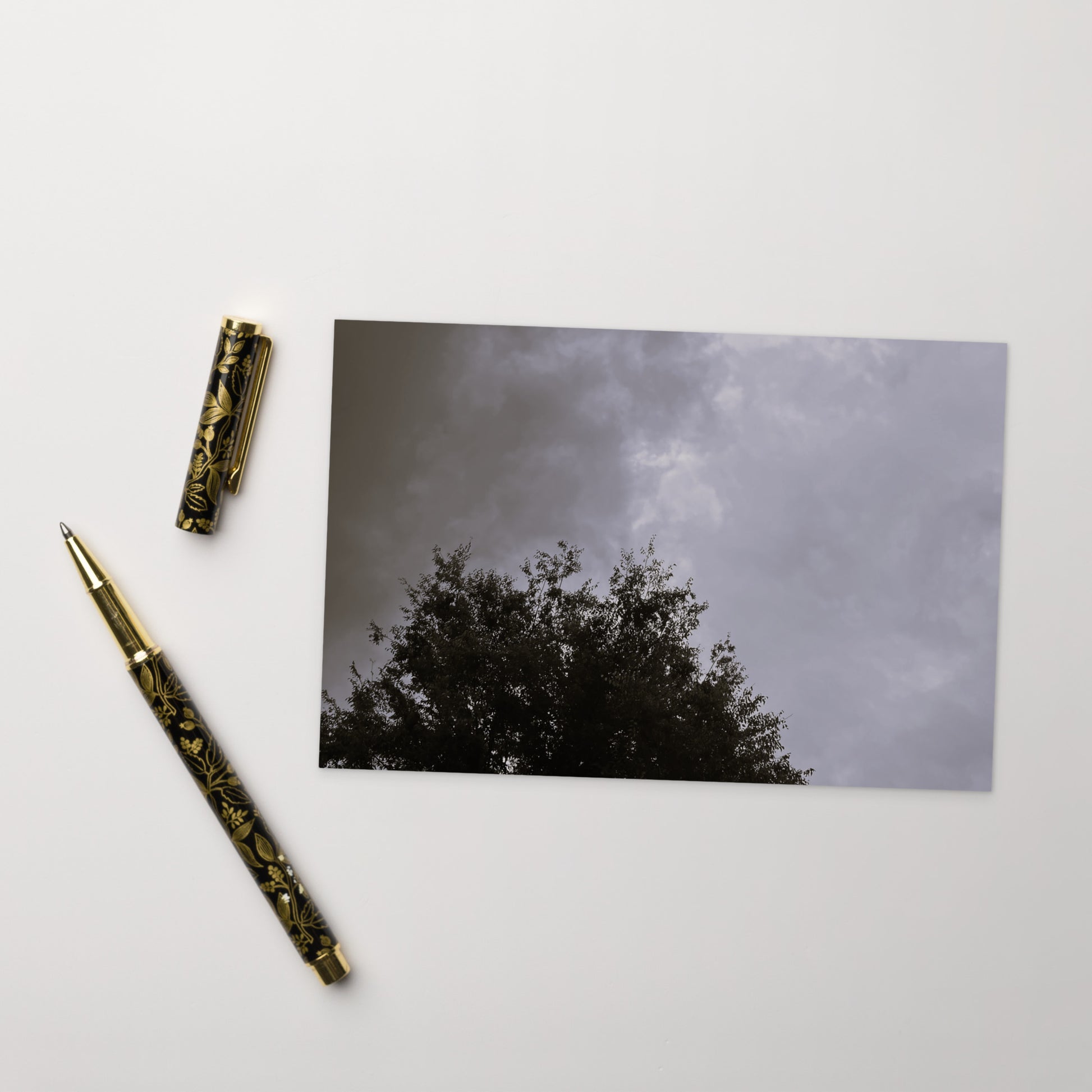 Minimalist mode style postcard featuring a 'Clouds & Tree' black and white photo print / モードストリート系デザインのポストカード、「Clouds & Tree（雲と木）」のモノクロ写真プリント（ポストカード）