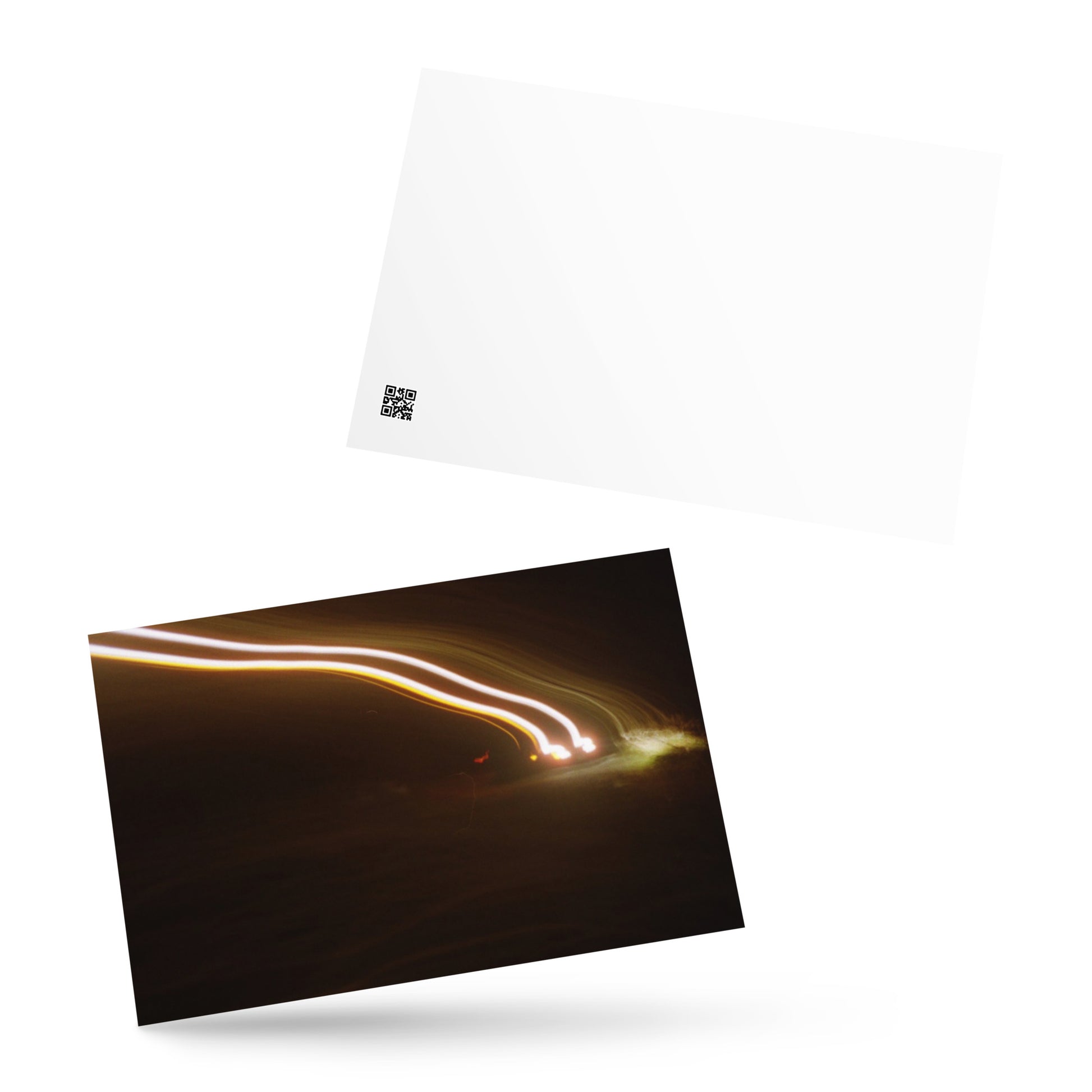 Minimalist streetwear style postcard featuring an artistic 'Night Car Lights' photograph. Printed on thick, durable matte cardstock. / Night Car Lights ポストカード：都会の夜の光の軌跡を捉えたアート写真。モードストリート系ミニマリストのための洗練されたデザイン。