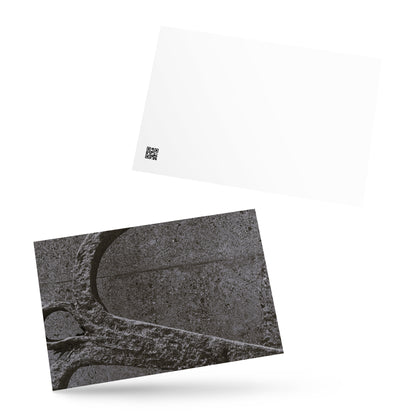Minimalist art postcard featuring the 'Anchor (B&W)' photo art. / ポストカード：「アンカー（錨・モノクロ）」のフォトアートを配したミニマリストデザイン。