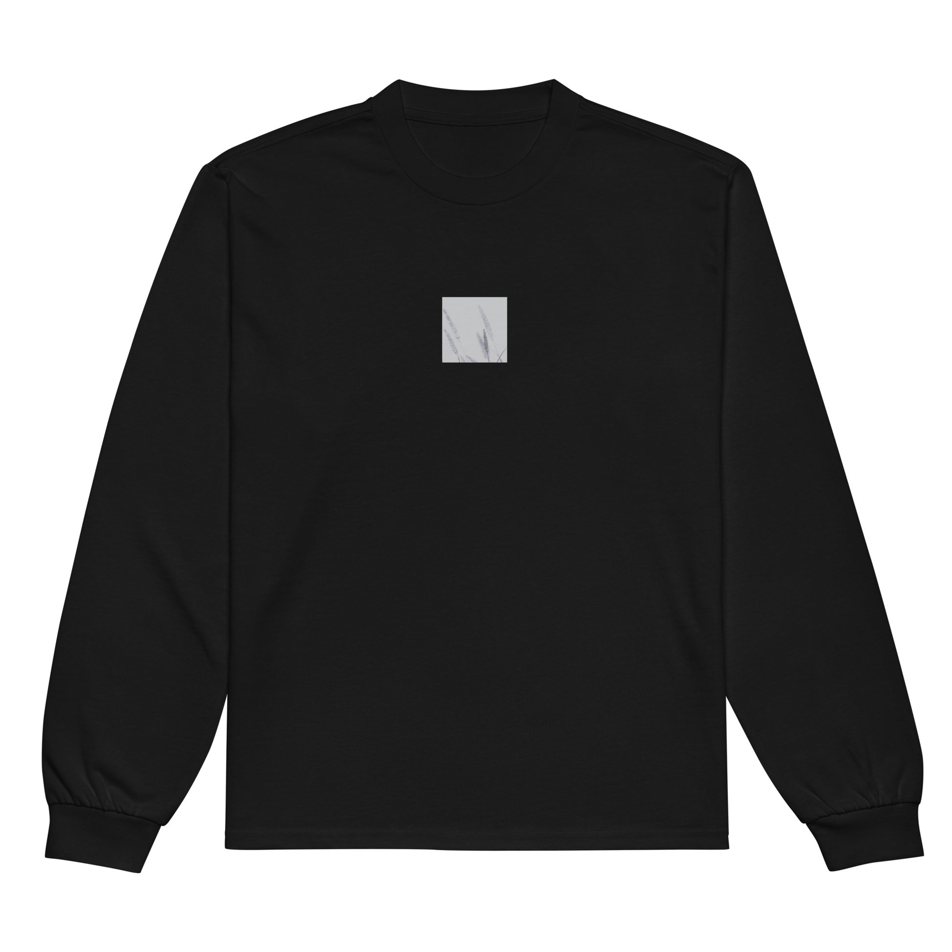 Minimalist mode style unisex premium black heavyweight long sleeve shirt with a 'Foxtail Grass' black and white botanical art print on the front / モードストリート系ユニセックス・プレミアム長袖シャツ（ブラック）、フロントに「フォックステールグラス」のモノクロボタニカルアートプリント