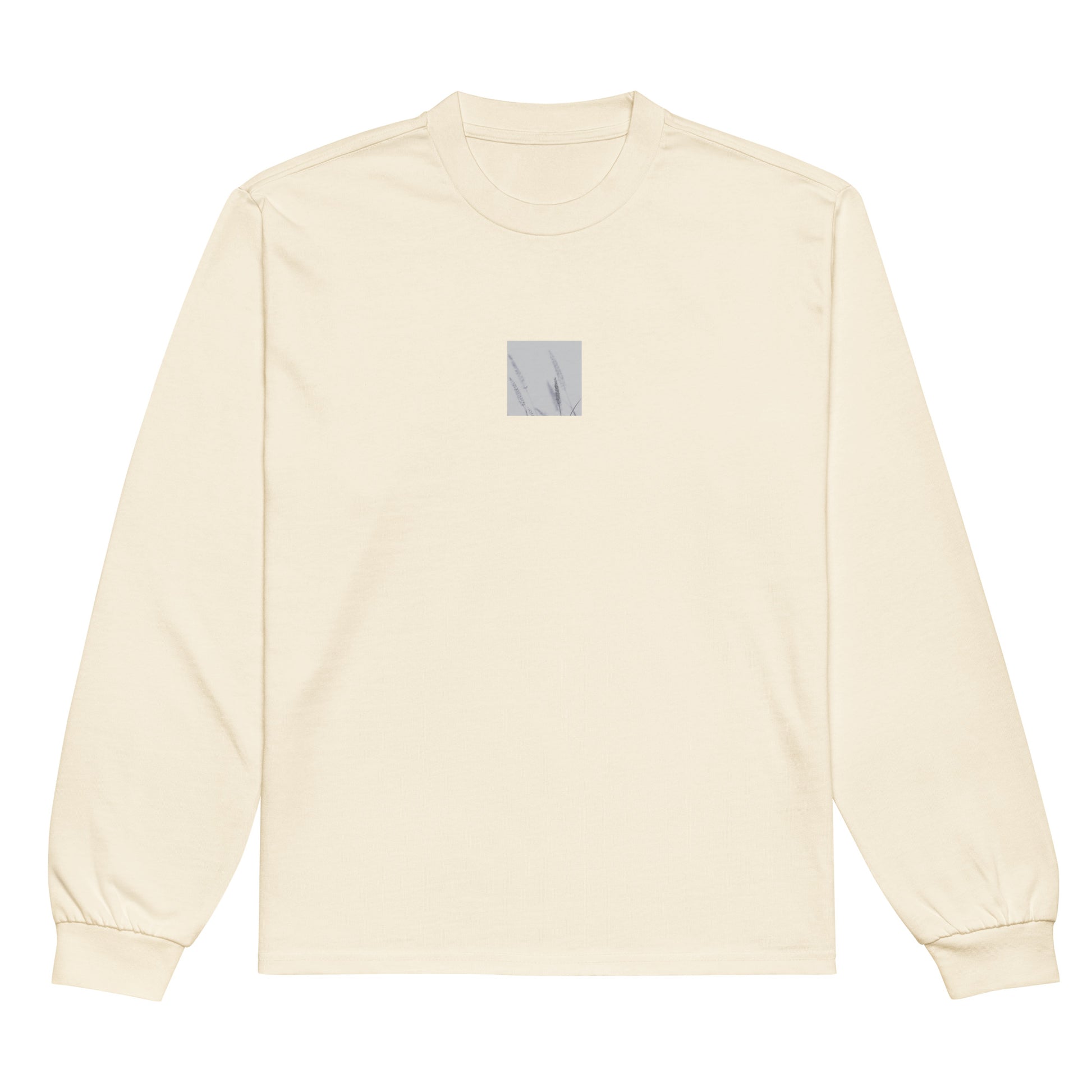 Minimalist mode style unisex premium ecru heavyweight long sleeve shirt with a 'Foxtail Grass' black and white botanical art print on the front / モードストリート系ユニセックス・プレミアム長袖シャツ（エクリュ）、フロントに「フォックステールグラス」のモノクロボタニカルアートプリント