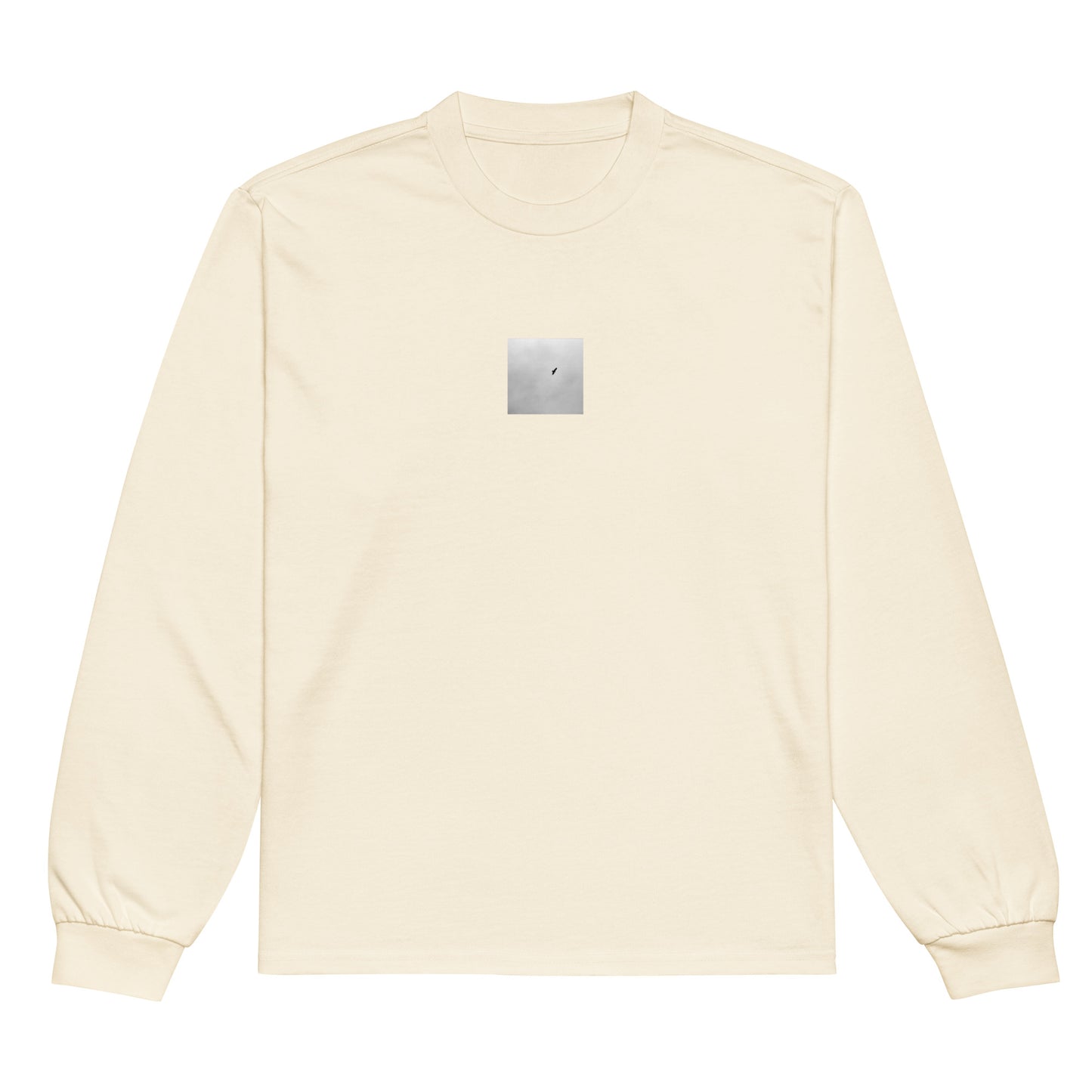 Minimalist streetwear style unisex premium heavyweight long sleeve shirt in ecru, featuring a 'Bird and Sky (B&W)' photograph print. / Bird and Sky (B&W) プレミアム・ヘビーウェイト長袖Tシャツ（エクリュ）：洗練された色合いに鳥と空のモノクロ風景が映える、都会的でミニマルなモードストリート系長袖Tシャツ。