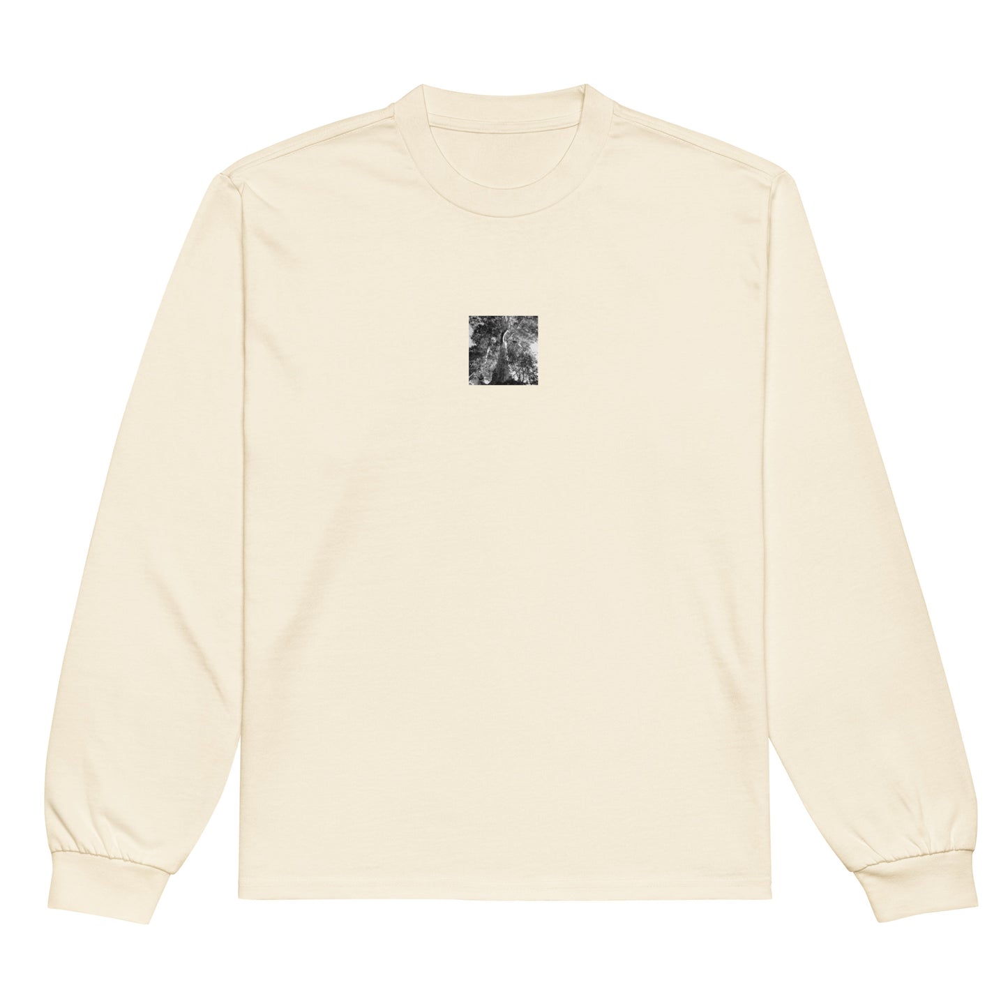 Minimalist streetwear style long sleeve shirt in ecru featuring the 'Eucalyptus Tree (B&W)' photo art on the front. / モードストリート系ロングスリーブTシャツ（エクリュ）フロントに「ユーカリの木（モノクロ）」のフォトアートを配したデザイン。