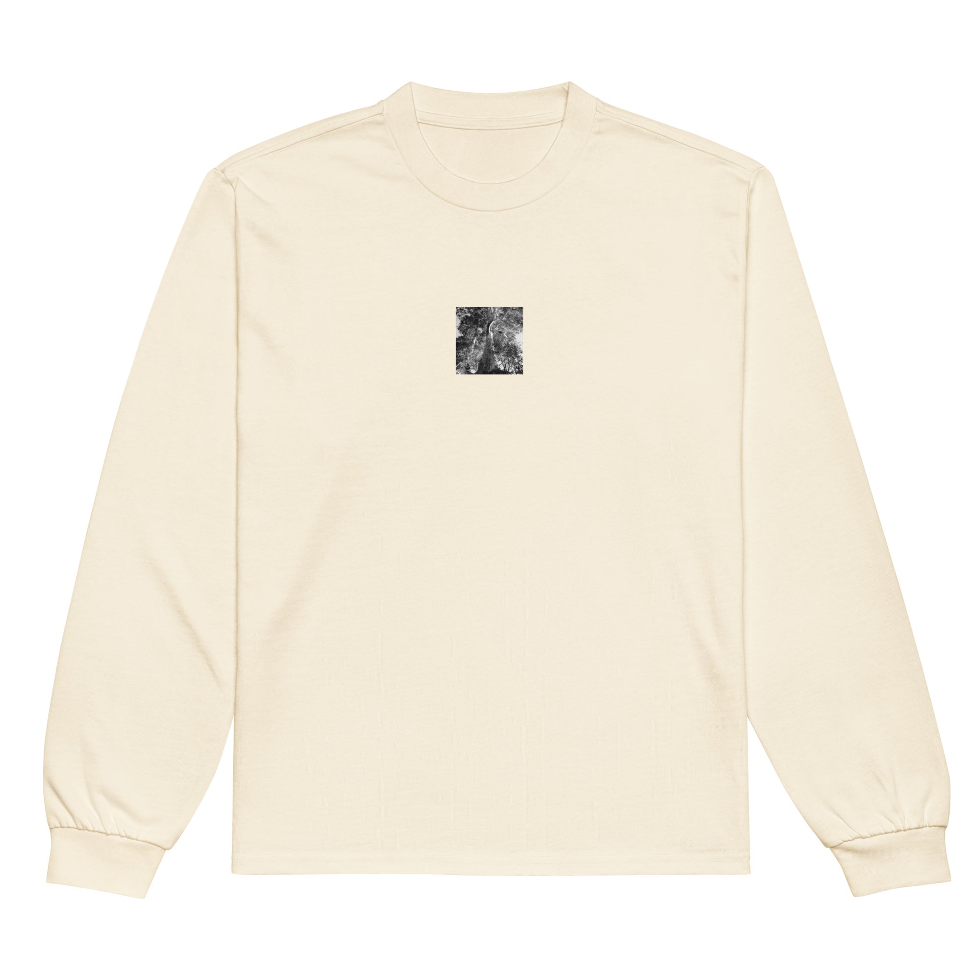 Minimalist streetwear style long sleeve shirt in ecru featuring the 'Eucalyptus Tree (B&W)' photo art on the front. / モードストリート系ロングスリーブTシャツ（エクリュ）フロントに「ユーカリの木（モノクロ）」のフォトアートを配したデザイン。