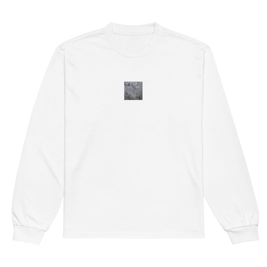 Minimalist mode style unisex premium heavyweight white long sleeve shirt with a 'Water Surface & Leaves' black and white photo print / モードストリート系ユニセックス・プレミアムヘビーウェイト長袖Tシャツ（ホワイト）、フロントに「水面と葉」のモノクロ写真プリント（長袖Tシャツ）