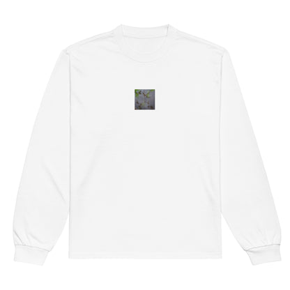 Minimalist mode style unisex premium heavyweight white long sleeve shirt with a 'Water Surface & Leaves' art print / モードストリート系ユニセックス・プレミアム・ヘビーウェイト長袖Tシャツ（ホワイト）、フロントに「水面と葉」のアートプリント（長袖Tシャツ）