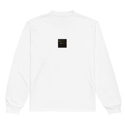 Minimalist streetwear style unisex premium heavyweight long sleeve shirt in white, featuring a 'Night Light' photograph print. / Night Light プレミアム・ヘビーウェイト長袖Tシャツ（ホワイト）：清潔感のある白地に、夜の光の温かみを捉えた写真デザインが際立つ長袖Tシャツ。
