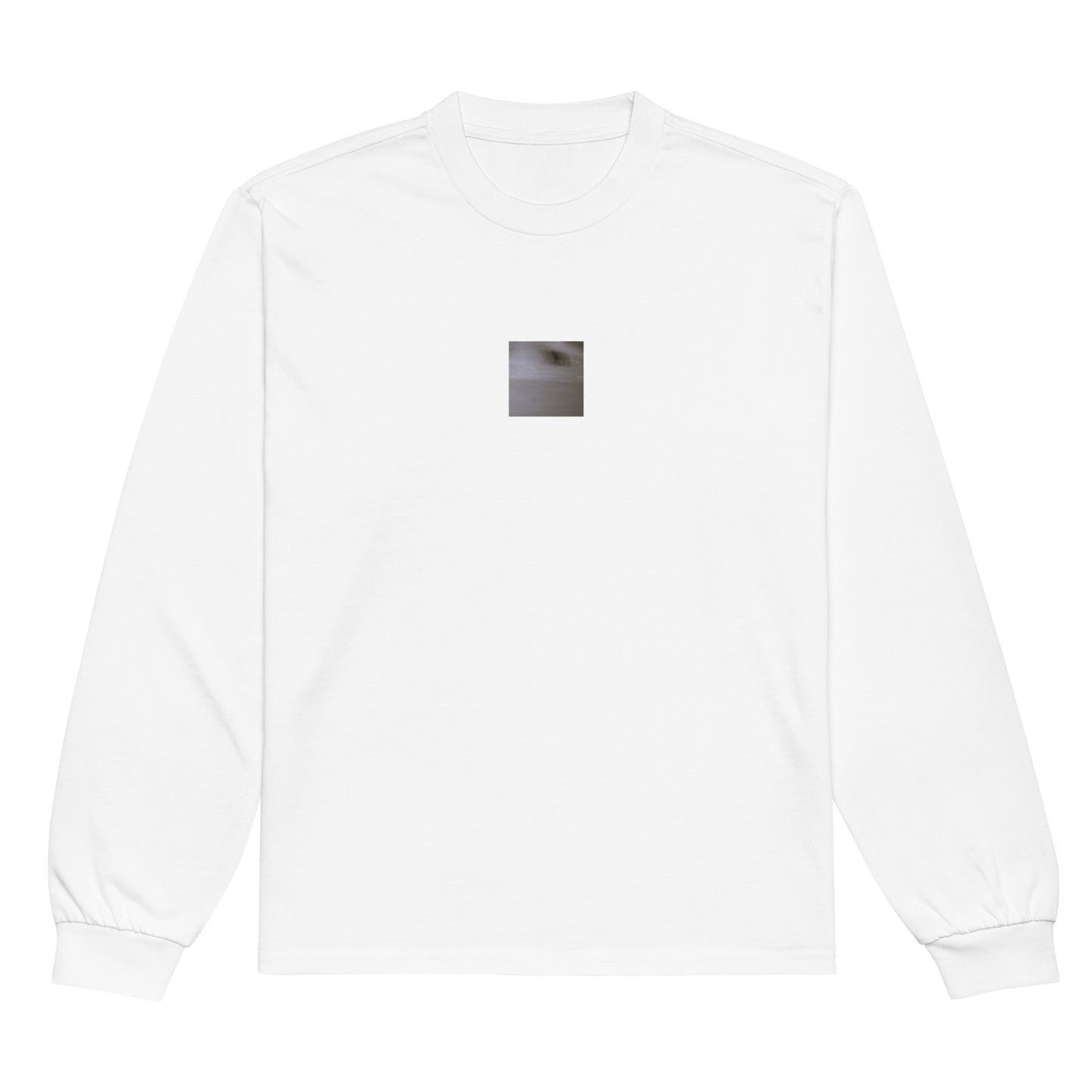 Minimalist streetwear style premium heavyweight long sleeve shirt in white featuring the 'Cat (B&W)' photo art on the front. / モードストリート系プレミアム・ヘビーウェイト長袖Tシャツ（ホワイト）フロントに「猫（モノクロ）」のフォトアートを配したデザイン。