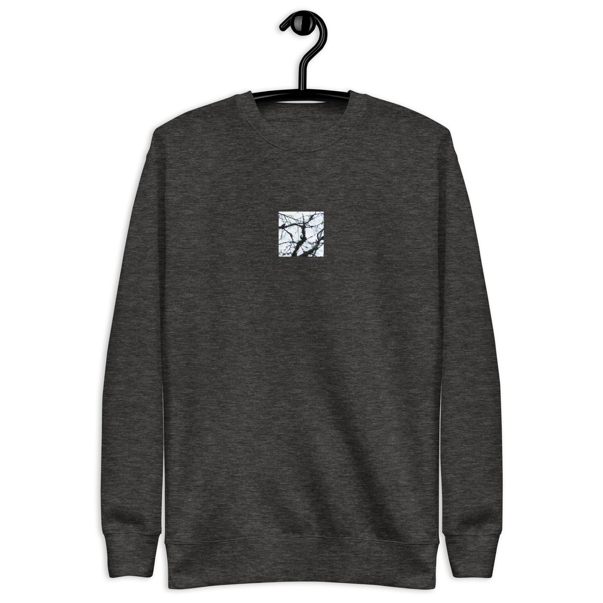 Minimalist mode style unisex charcoal heather premium sweatshirt with a 'Bare Tree' art print / モードストリート系ユニセックス・チャコールヘザー・プレミアムスウェット、フロントに「Bare Tree（枯れ木）」のアートプリント（スウェット）