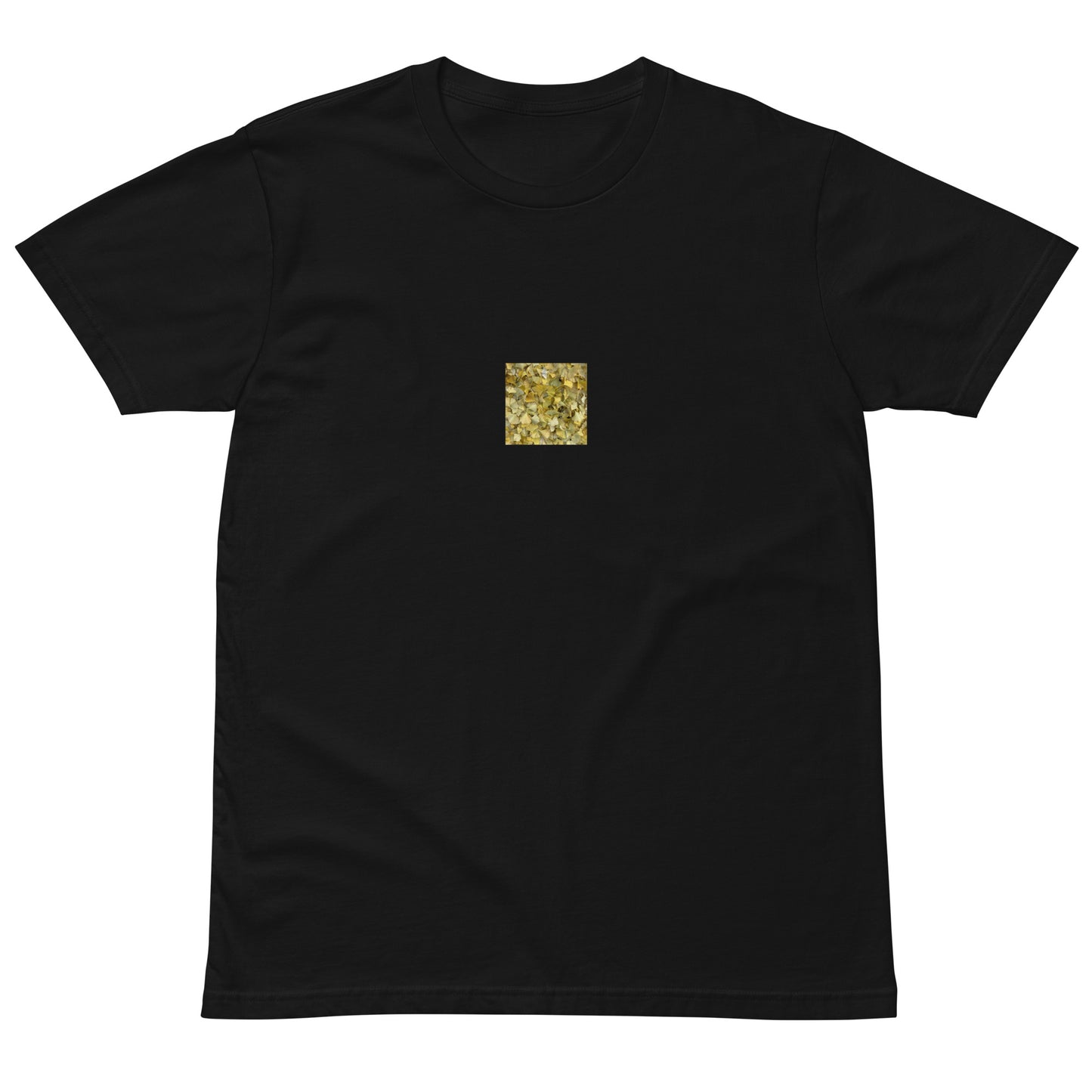 Minimalist streetwear style premium T-shirt in black featuring the 'Ginkgo Fallen Leaves' photo art on the front. / モードストリート系プレミアムTシャツ（ブラック）フロントに「イチョウの落ち葉」のフォトアートを配したデザイン。