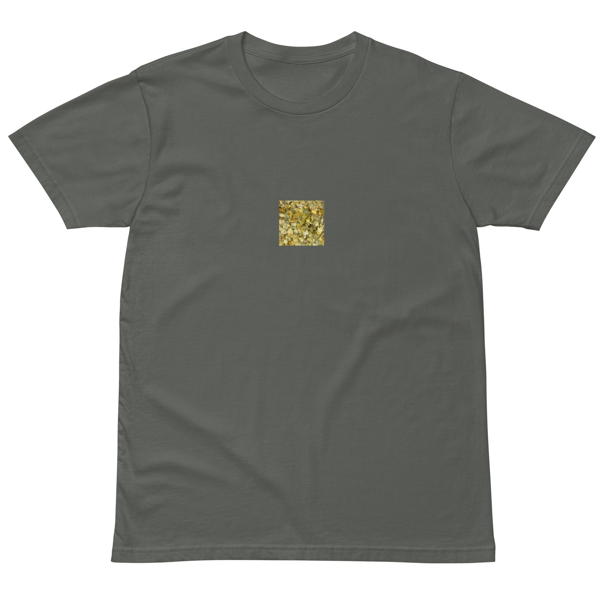 Minimalist streetwear style premium T-shirt in charcoal featuring the 'Ginkgo Fallen Leaves' photo art on the front. / モードストリート系プレミアムTシャツ（チャコール）フロントに「イチョウの落ち葉」のフォトアートを配したデザイン。