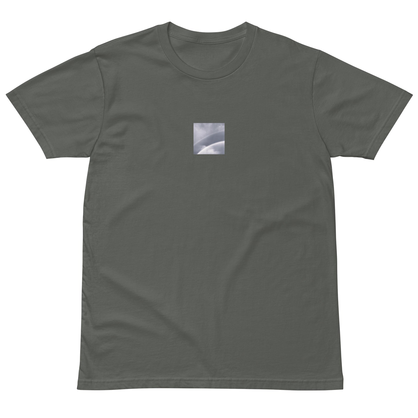 Minimalist streetwear style premium T-shirt in charcoal featuring the 'Double Rainbow (B&W)' photo art on the front. / モードストリート系プレミアムTシャツ（チャコール）フロントに「ダブルレインボー (モノクロ)」のフォトアートを配したデザイン。