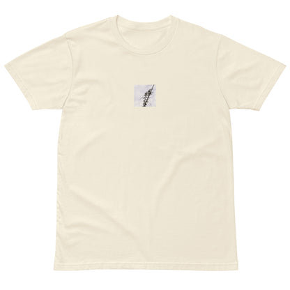 Minimalist mode style unisex premium natural t-shirt with a 'Vines Entangled on a Utility Pole' black and white photo print / モードストリート系ユニセックス・プレミアムTシャツ（ナチュラル）、フロントに「電柱に絡まるツル」のモノクロ写真プリント（Tシャツ）
