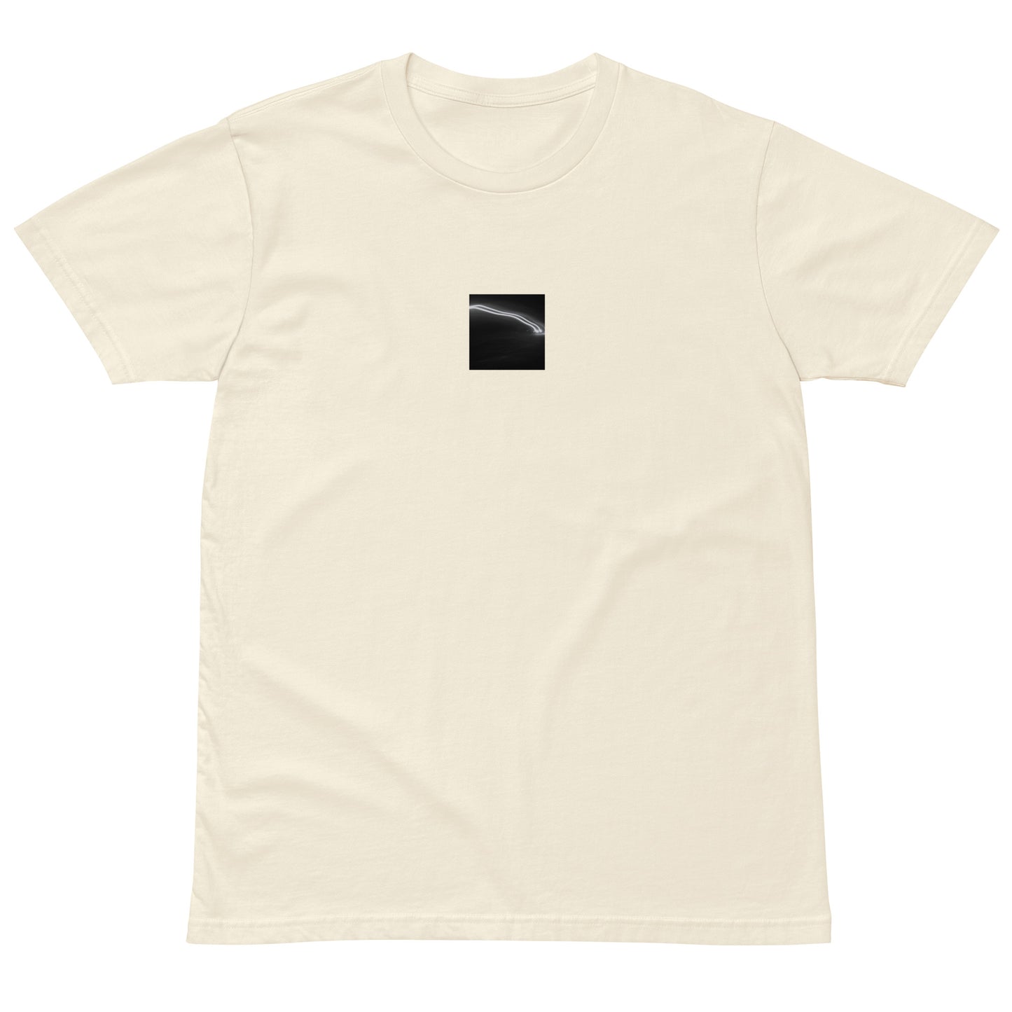 Minimalist streetwear style unisex premium T-shirt in natural, featuring a 'Night Car Lights' B&W photograph print on the chest. / Night Car Lights (B&W) プレミアムTシャツ（ナチュラル）：自然な風合いにモノクロの都会的な夜景写真が馴染む、クリーンなモードストリート系Tシャツ。