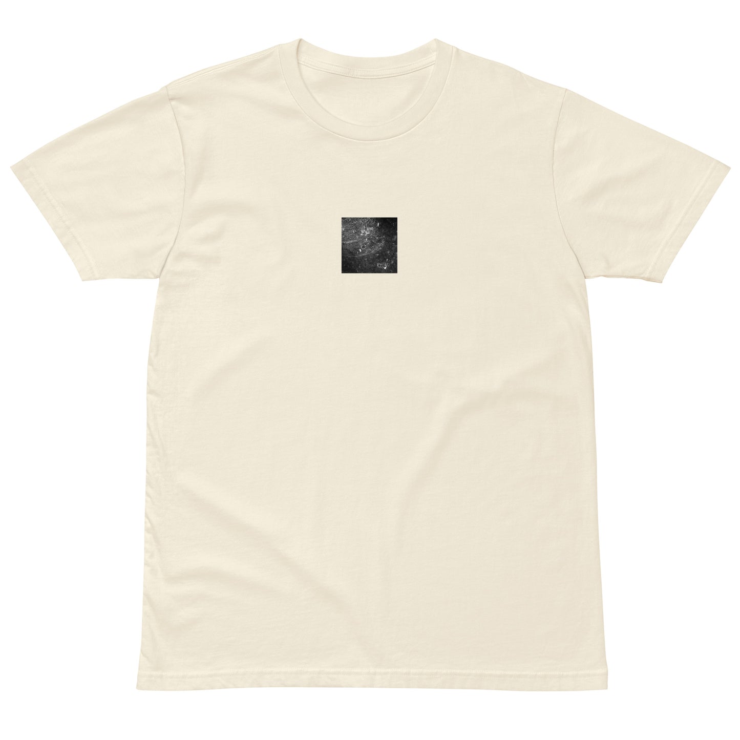 Minimalist streetwear style premium T-shirt in natural featuring the 'Rain (B&W)' photo art on the front. / モードストリート系プレミアムTシャツ（ナチュラル）フロントに「雨（モノクロ）」のフォトアートを配したデザイン。
