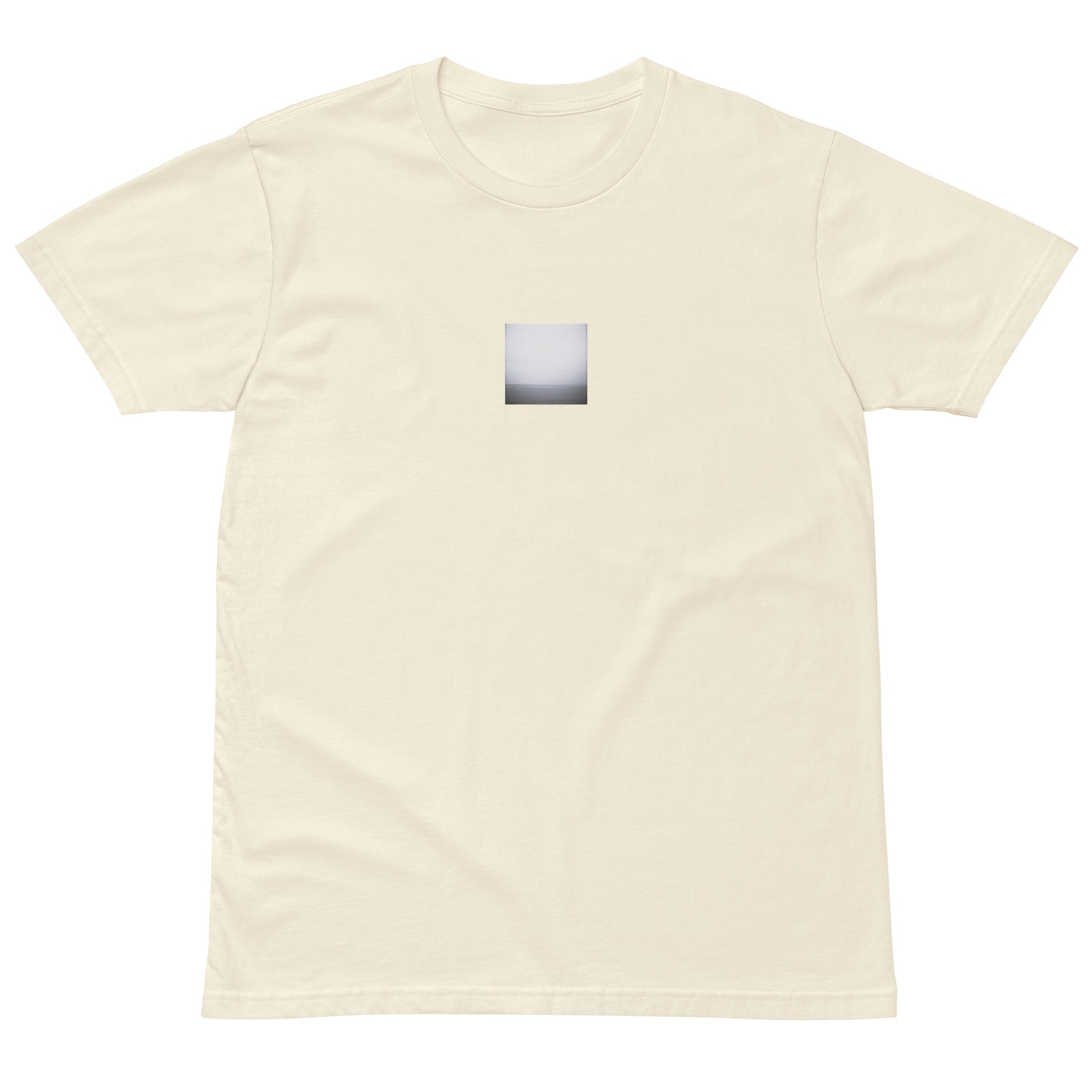 Minimalist streetwear style premium T-shirt in natural featuring the 'Ocean Horizon (B&W)' photo art on the front. / モードストリート系プレミアムTシャツ（ナチュラル）フロントに「オーシャンホライズン (モノクロ)」のフォトアートを配したデザイン。