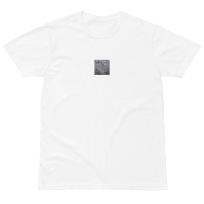 Minimalist mode style unisex premium white t-shirt with a 'Water Surface & Leaves' black and white photo print / モードストリート系ユニセックス・プレミアムTシャツ（ホワイト）、フロントに「水面と葉」のモノクロ写真プリント（Tシャツ）