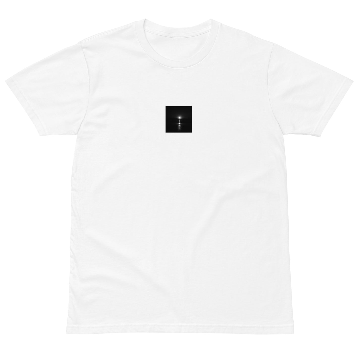 Minimalist streetwear style premium T-shirt in white, featuring the 'Ocean Sunbeams (B&W)' photograph. / 「Ocean Sunbeams (B&W)」プレミアムTシャツ（ホワイト）：清潔感のある白地に海面の光をモノクロで表現した、モードストリート系Tシャツ。
