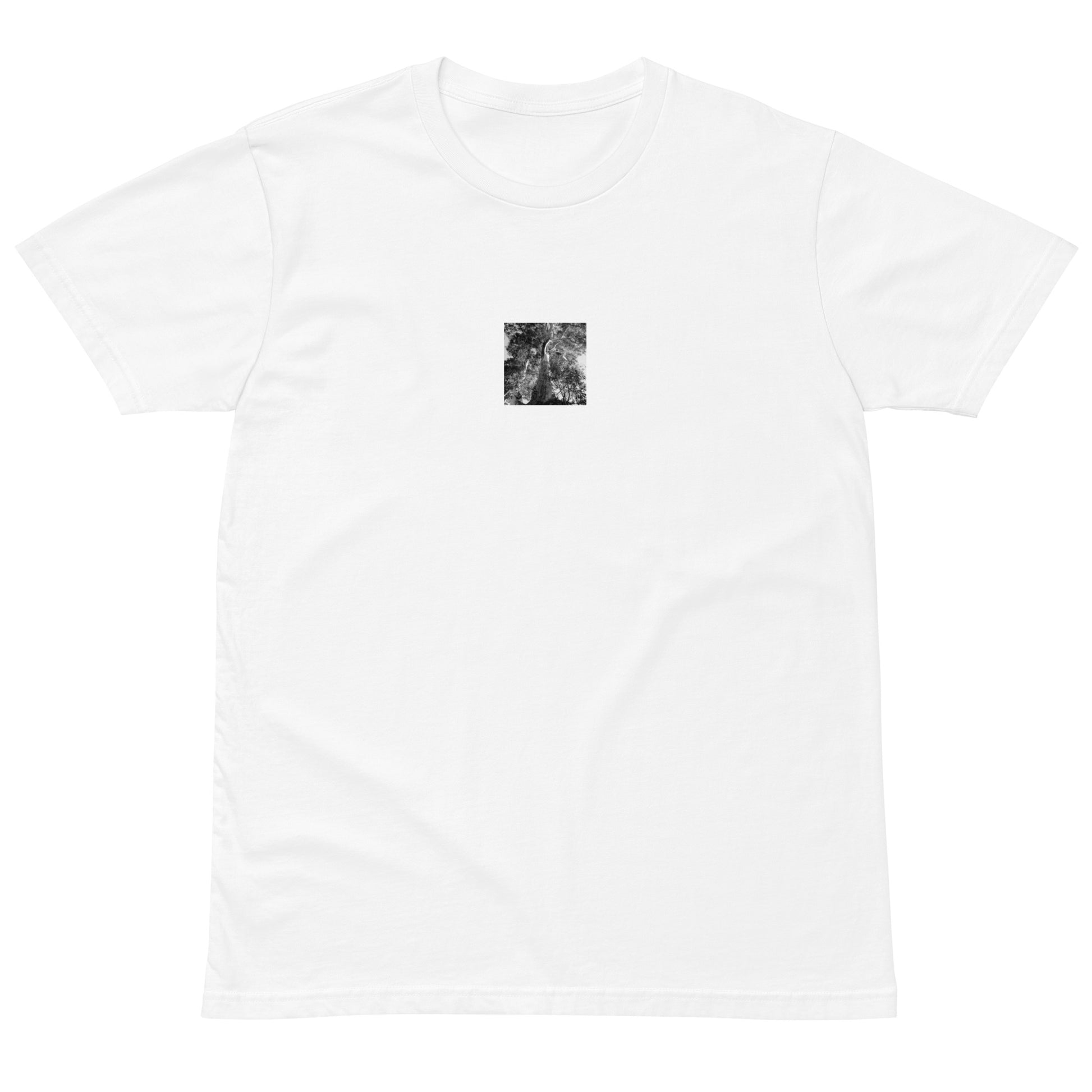 Minimalist streetwear style premium T-shirt in white featuring the 'Eucalyptus Tree (B&W)' photo art on the front. / モードストリート系プレミアムTシャツ（ホワイト）フロントに「ユーカリの木（モノクロ）」のフォトアートを配したデザイン。