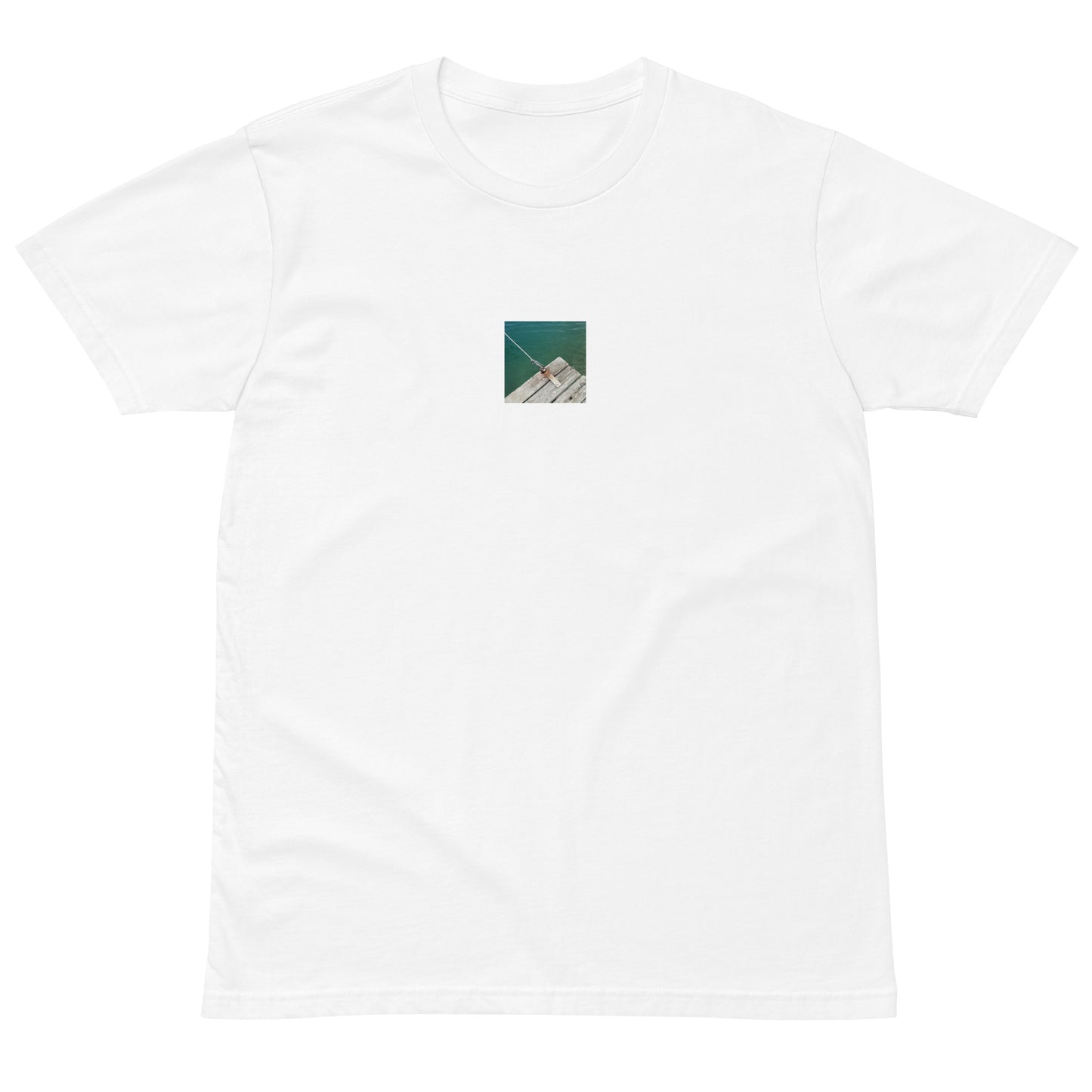 Minimalist streetwear style premium T-shirt in white featuring the 'Sea, Pier and Rope' photo art on the front. / モードストリート系プレミアムTシャツ（ホワイト）フロントに「海、桟橋、ロープ」のフォトアートを配したデザイン。
