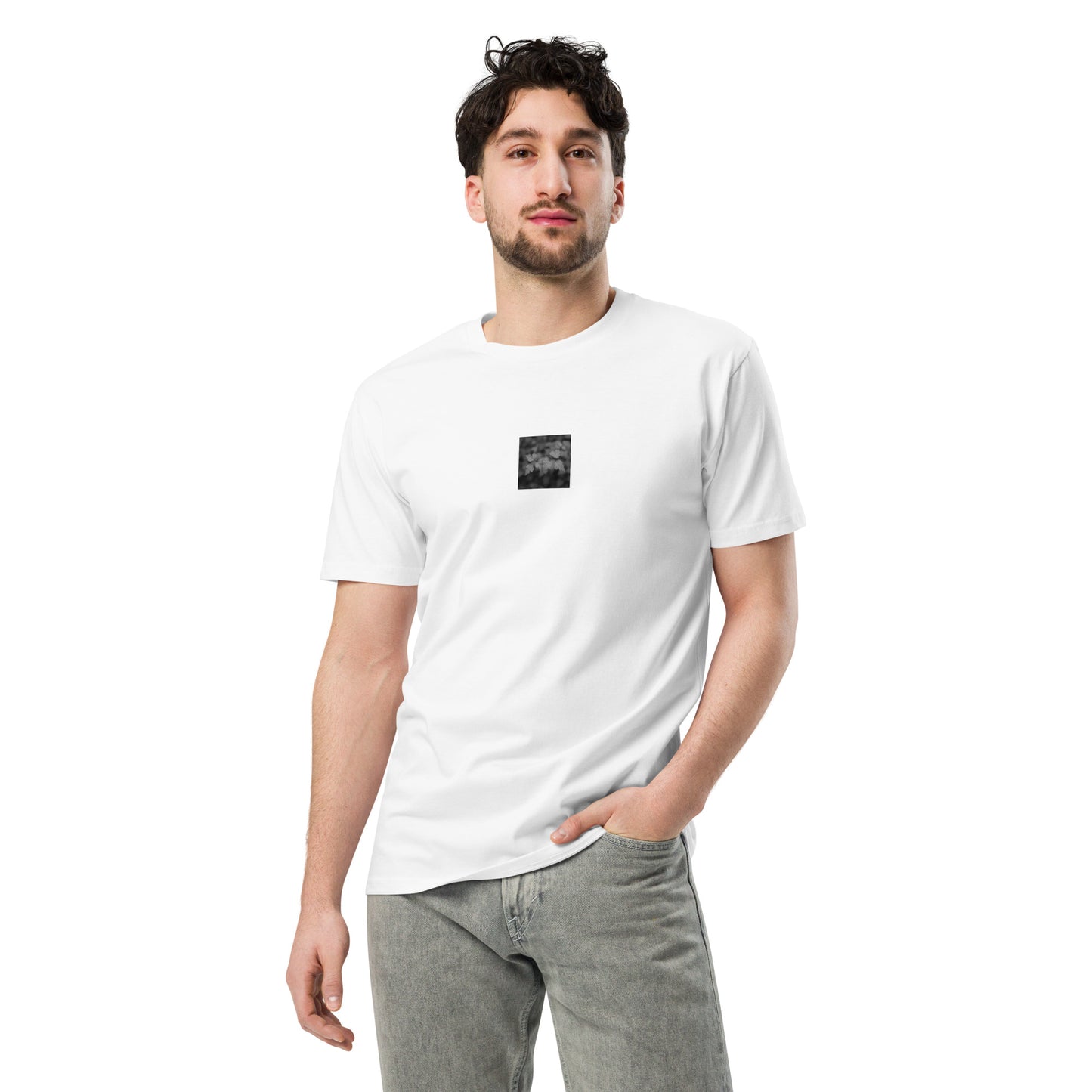 Minimalist streetwear style premium T-shirt in white featuring the 'Plants (B&W)' photo art on the front. / モードストリート系プレミアムTシャツ（ホワイト）フロントに「プランツ (モノクロ)」のフォトアートを配したデザイン。
